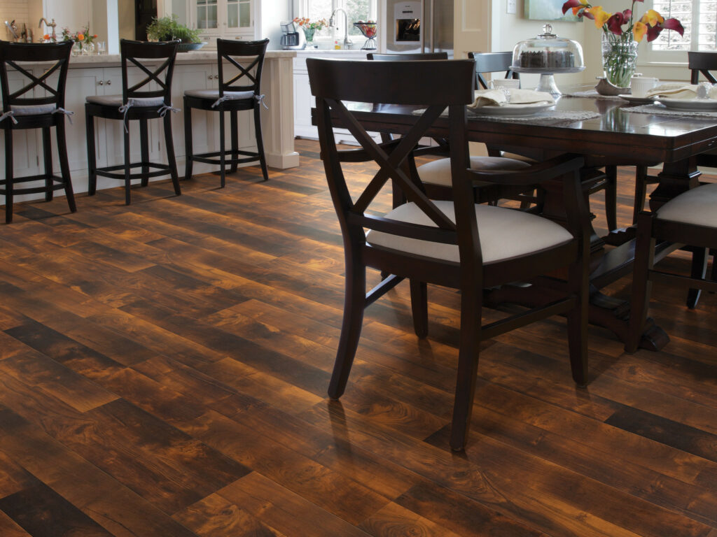 Laminate Flooring | Yuma Carpets & Tile Inc